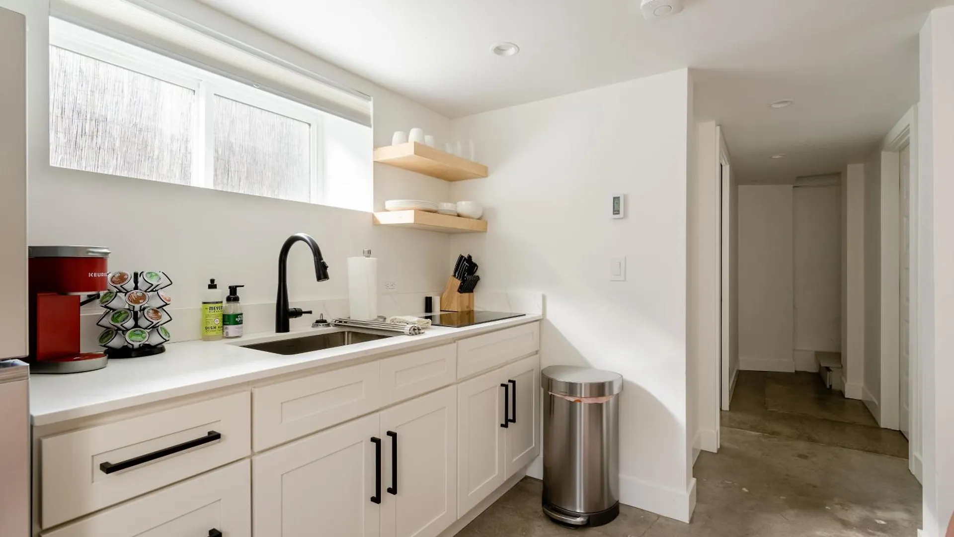 Apartament Stay Portland - Budget-Friendly Basement Hideaway - 91 Walkscore